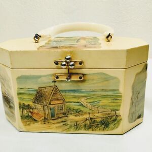 Unbranded Women's Cream and Gold Bag